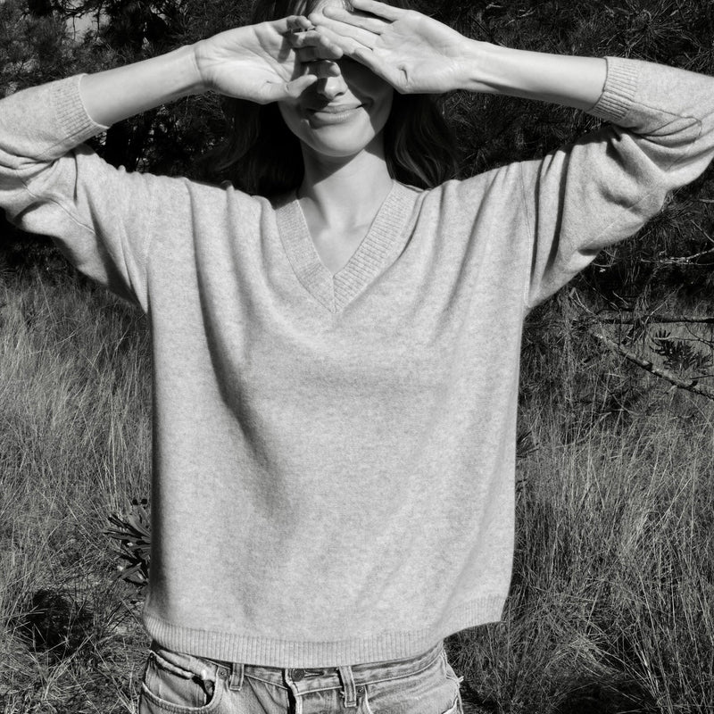 Womens pure cashmere v-necks