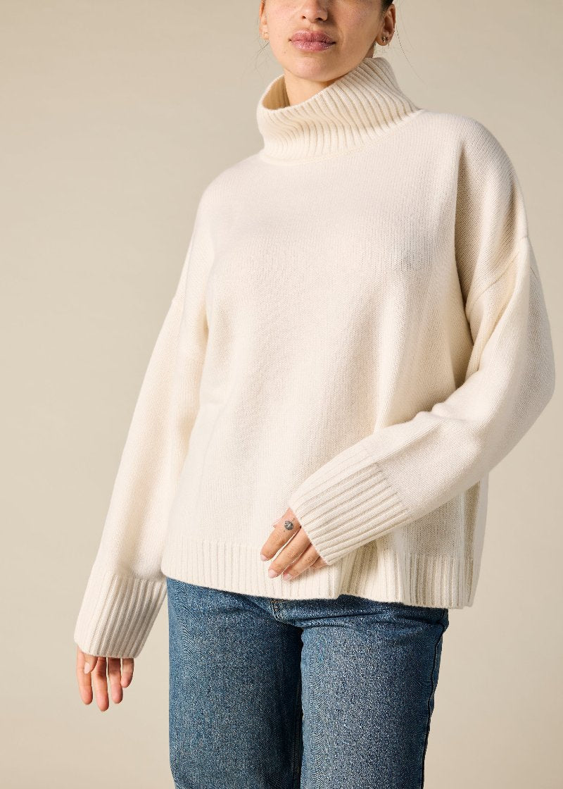 Sonya Hopkins pure cashmere oversized knit turtleneck in winter white