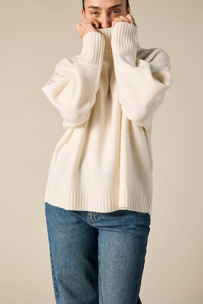 Sonya Hopkins pure cashmere oversized knit turtleneck in winter white