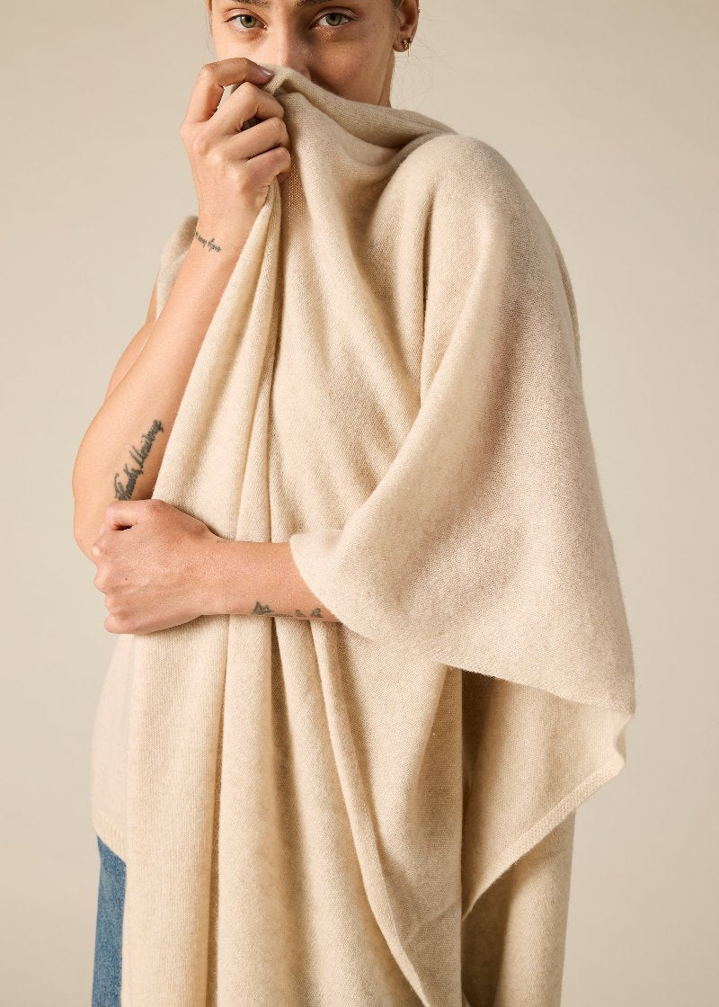 Sonya hopkins 100% pure cashmere wrap in pale marle beige
