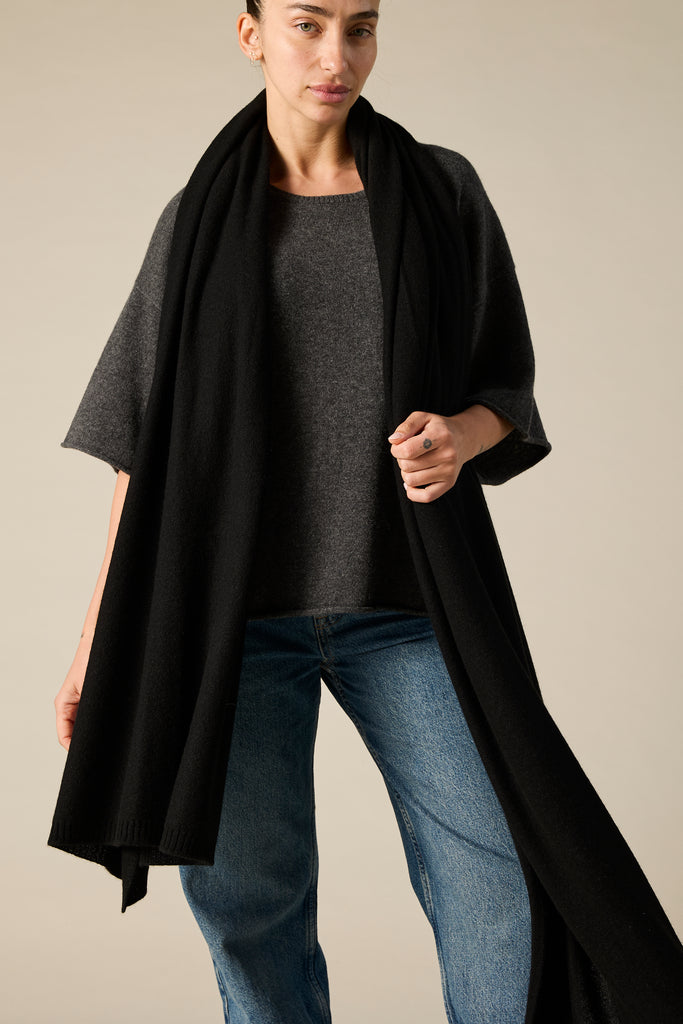 Sonya Hopkins 100% Pure Cashmere wrap in black