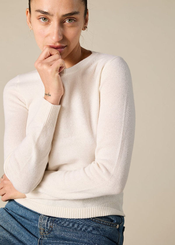 Sonya Hopkins 100% cashmere crew neck in the winter white