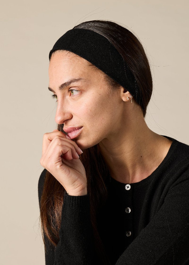 Sonya Hopkins 100% pure cashmere headband in black