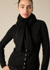 100% Pure Cashmere scarf in black - sonyahopkins.com