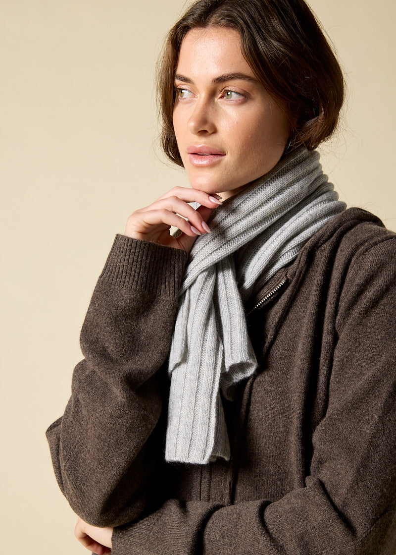 Sonya Hopkins 100% pure cashmere rib scarf in pale marle grey