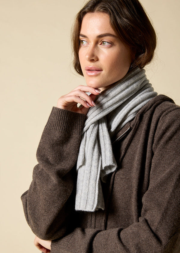 Sonya Hopkins 100% pure cashmere rib scarf in pale marle grey