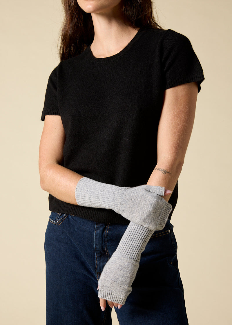 Sonya Hopkins pure cashmere fingerless gloves in pale marle grey