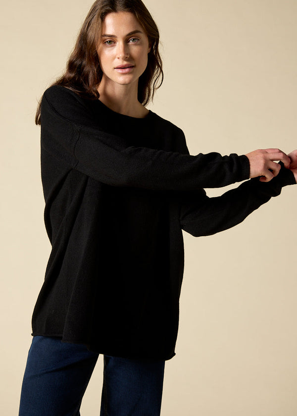Sonya Hopkins 100% pure cashmere oversized knit in black