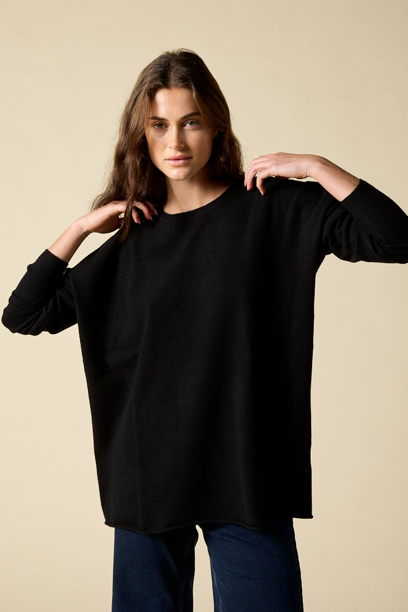 Sonya Hopkins 100% pure cashmere oversized knit in black