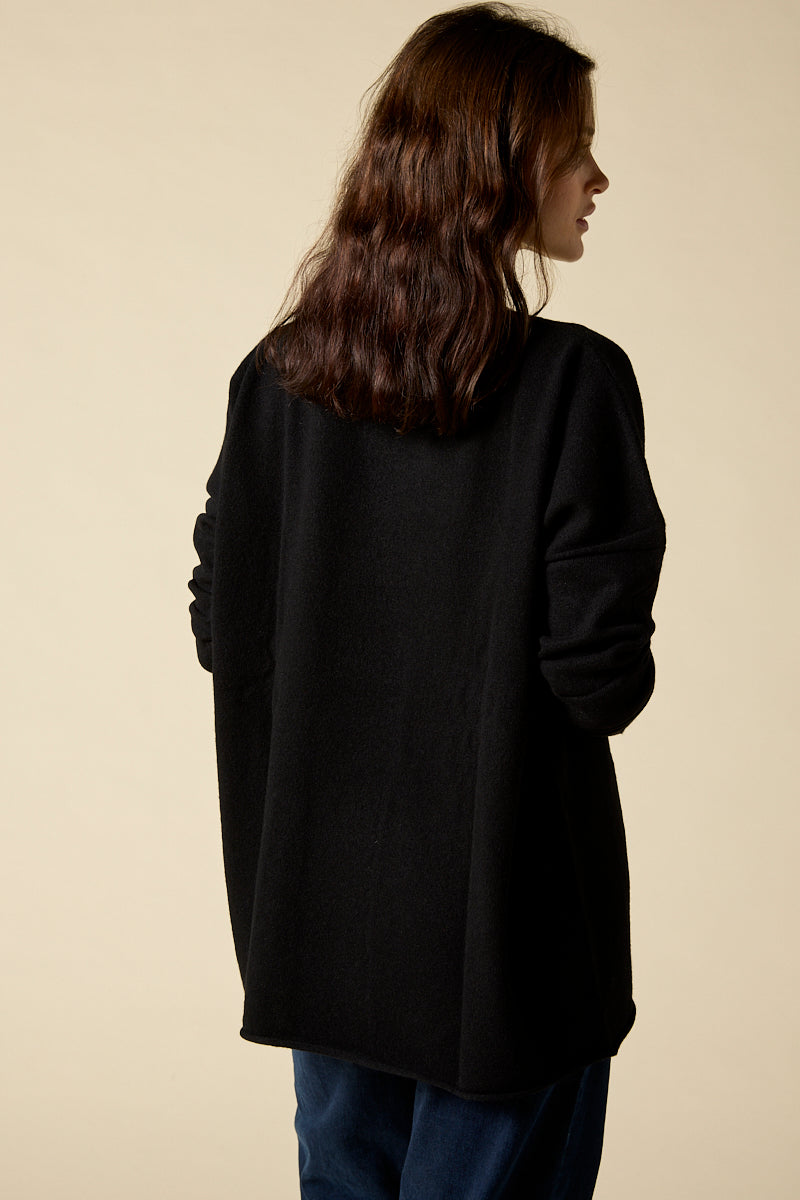 Sonya Hopkins 100% pure cashmere oversized knit in black
