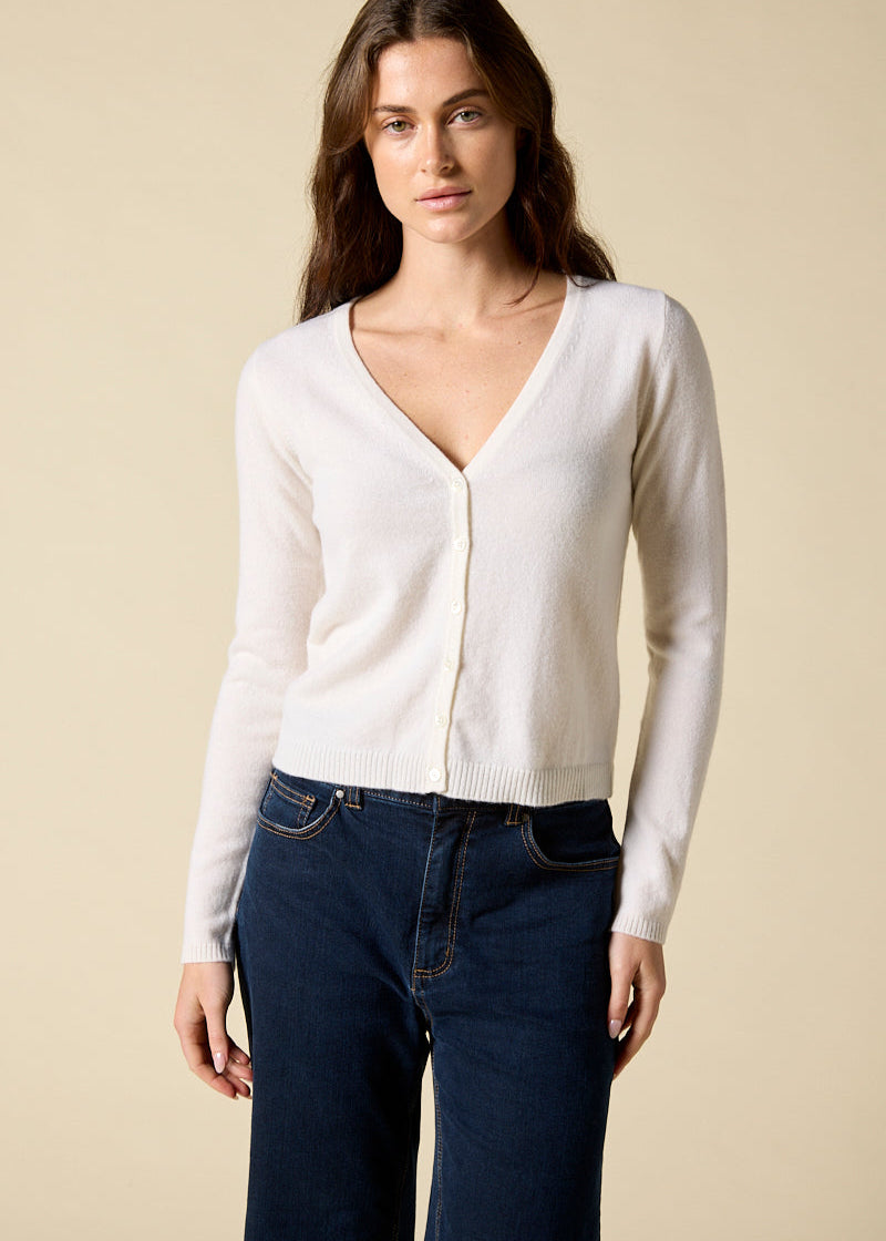 Sonya Hopkins 100% cashmere v neck cardigan in winter white