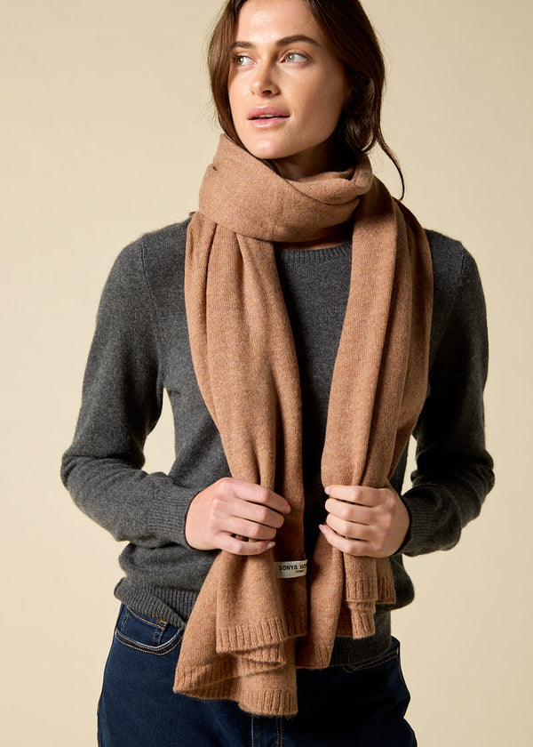 100% cashmere scarf in classic camel marle - sonyahopkins.com