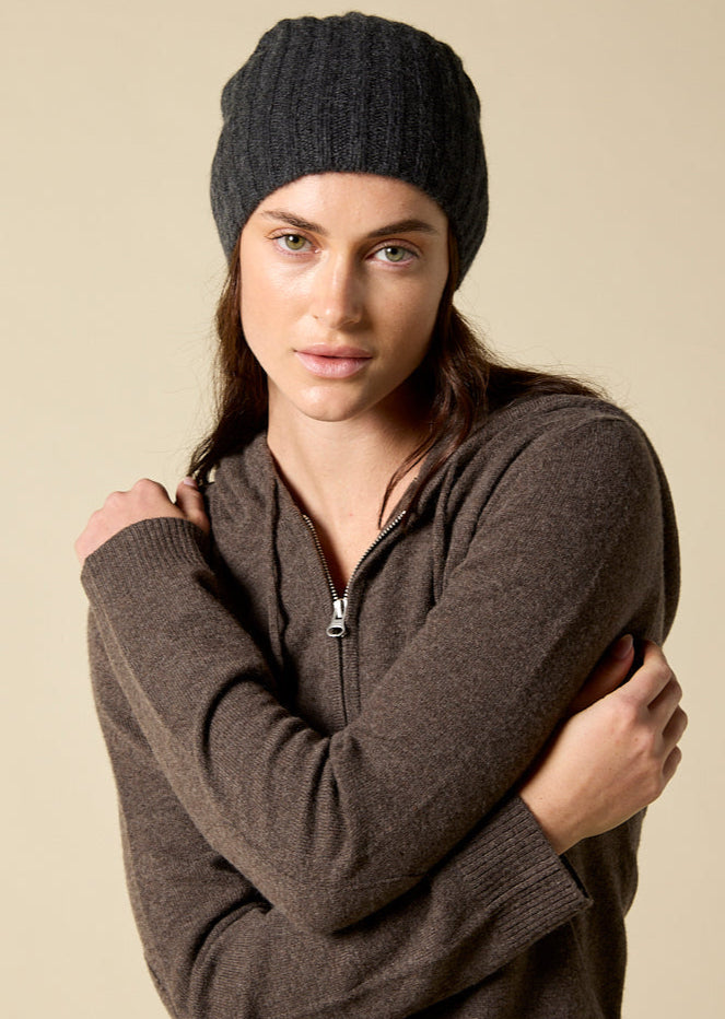 Sonya Hopkins pure cashmere rib beanie in dark charcoal marle grey