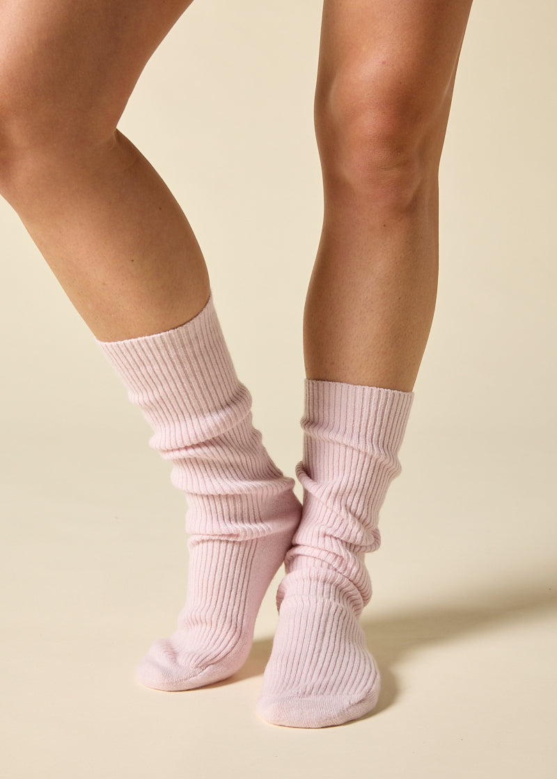 Sonya Hopkins 100% pure cashmere fine rib socks in pretty pink