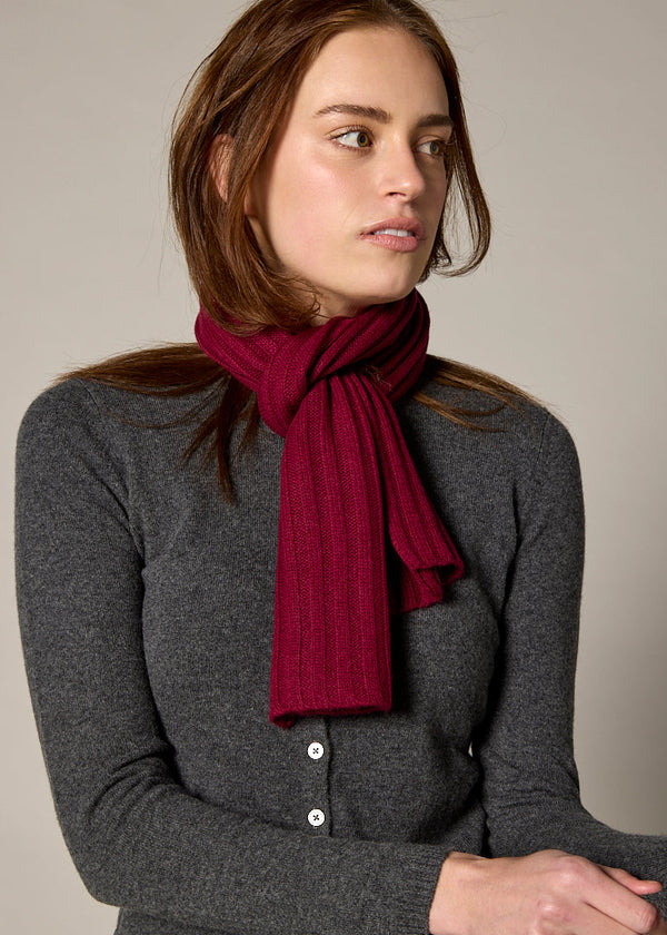 Sonya Hopkins 100% pure cashmere rib scarf in burgundy
