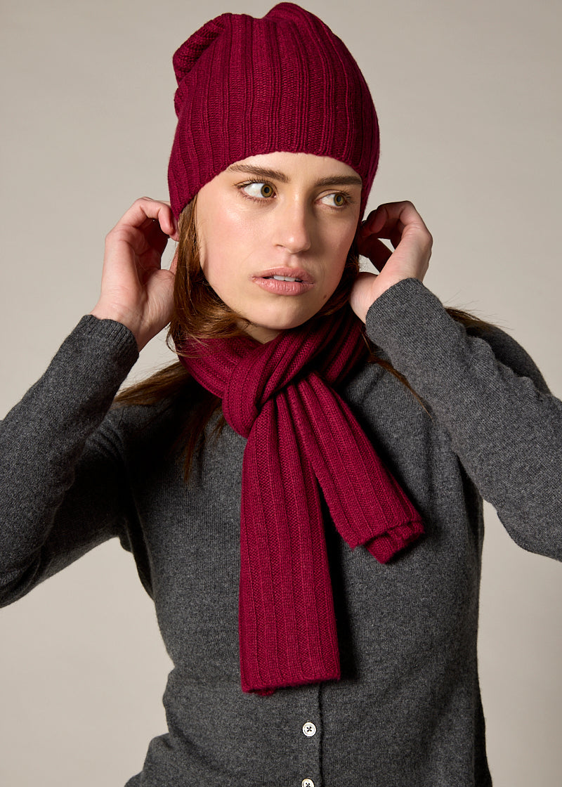 Sonya Hopkins pure cashmere rib beanie in burgundy