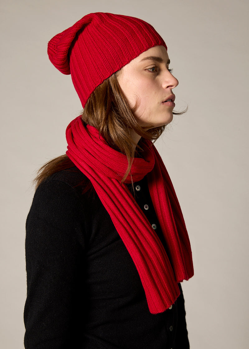 Sonya Hopkins pure cashmere rib beanie in true red