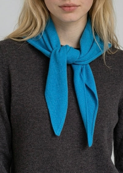 100% pure cashmere triangle scarf in turquoise