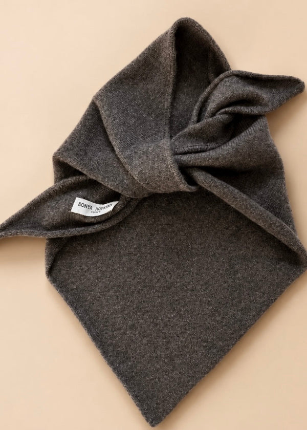 Sonya Hopkins 100% cashmere 7 gauge triangle scarf in woodland brown