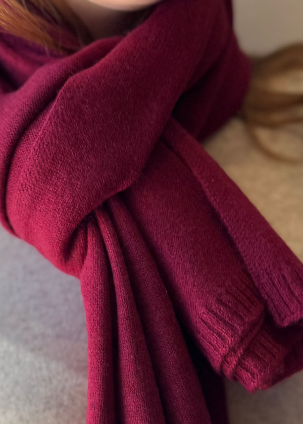 Sonya Hopkins 100% Cashmere Scarf in Burgundy