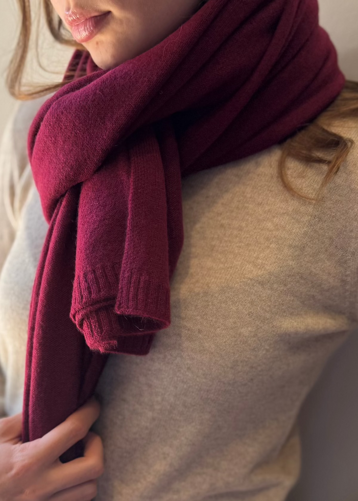 Sonya Hopkins 100% Cashmere Scarf in Burgundy