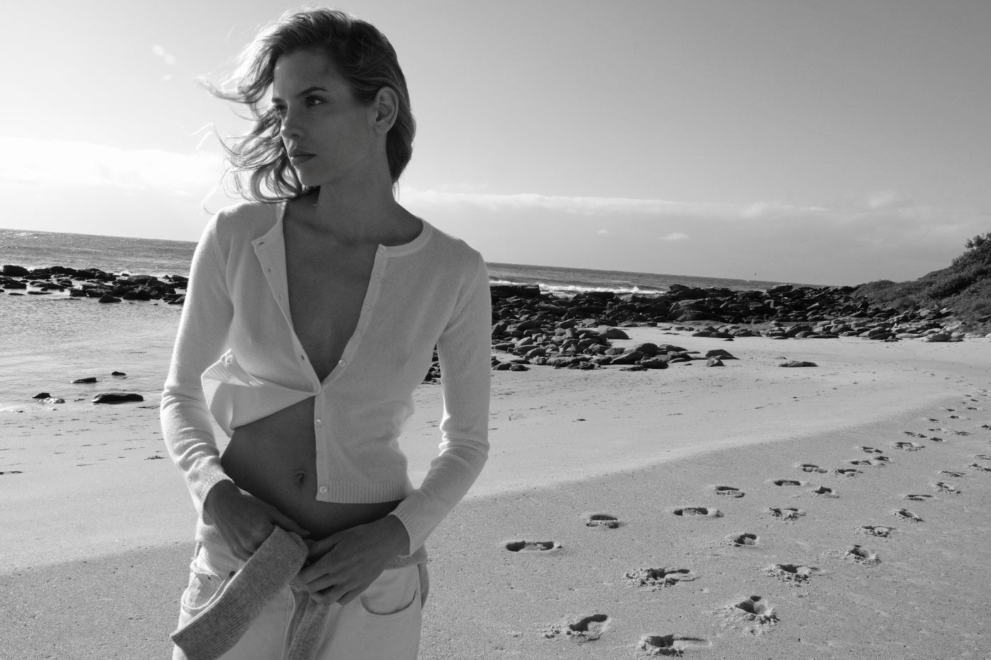 Sonya Hopkins Sydney Luxury Pure Cashmere Knitwear for women, men and home.
