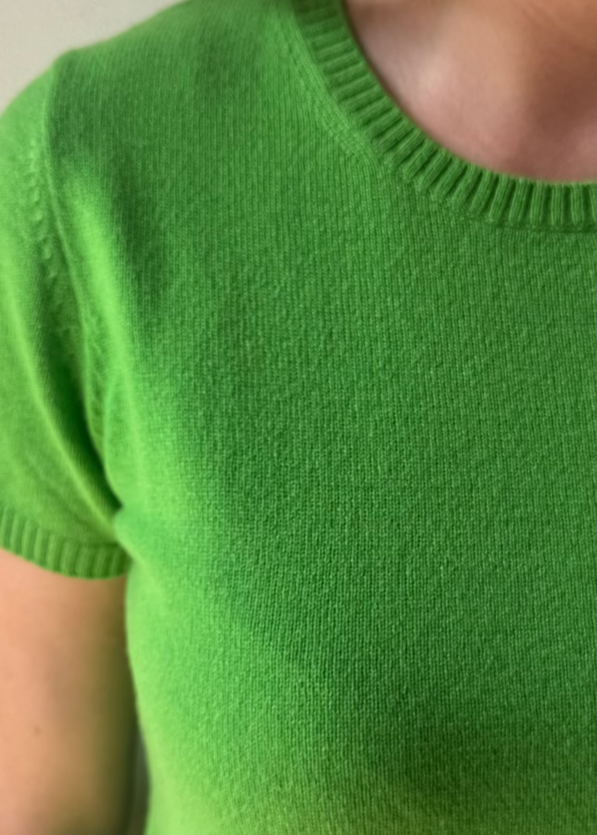 Sonya Hopkins Sydney 100% cashmere tiny t in green