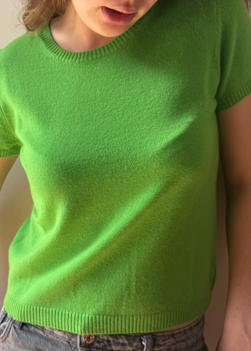 Sonya Hopkins Sydney 100% cashmere tiny t in green
