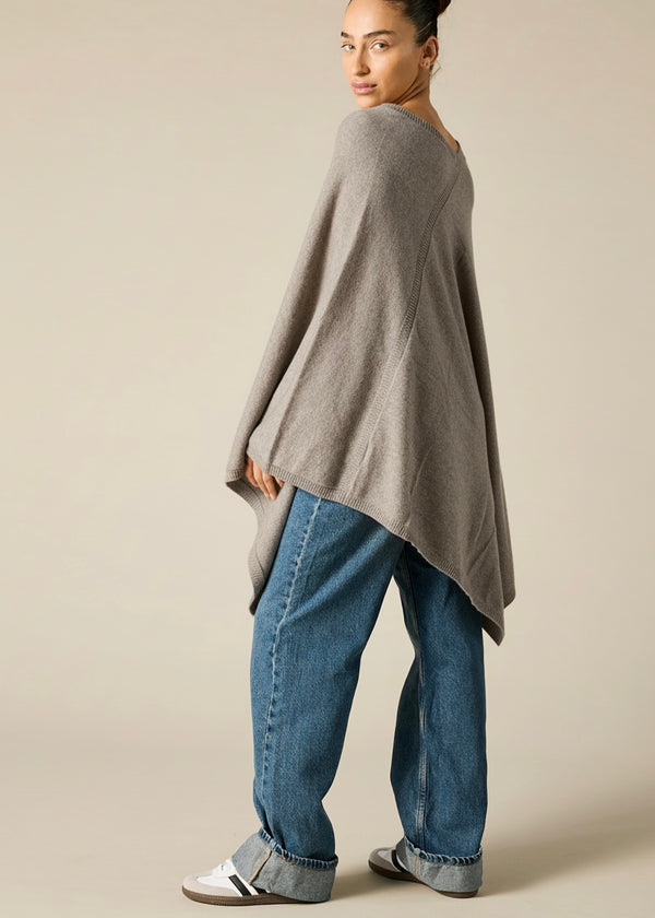 Sonya Hopkins 100% pure cashmere large poncho in bison