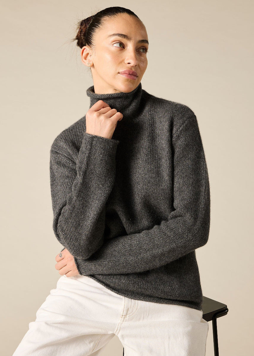 Sonya Hopkins Pure Cashmere Frankie Relaxed Turtleneck in Charcoal Marle Grey