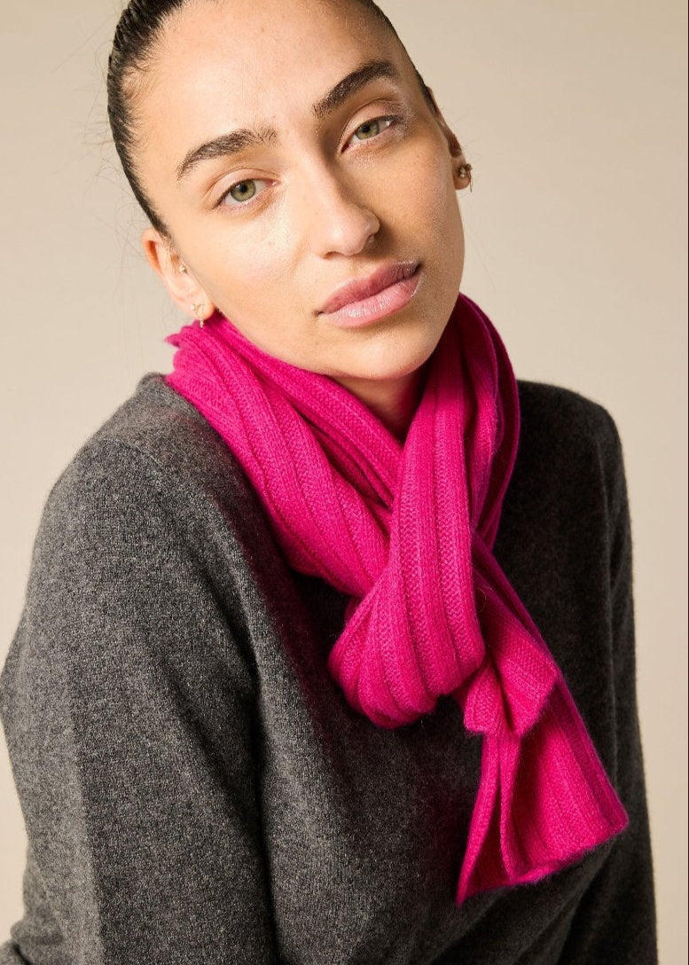Sonya Hopkins pure cashmere rib scarf in magenta