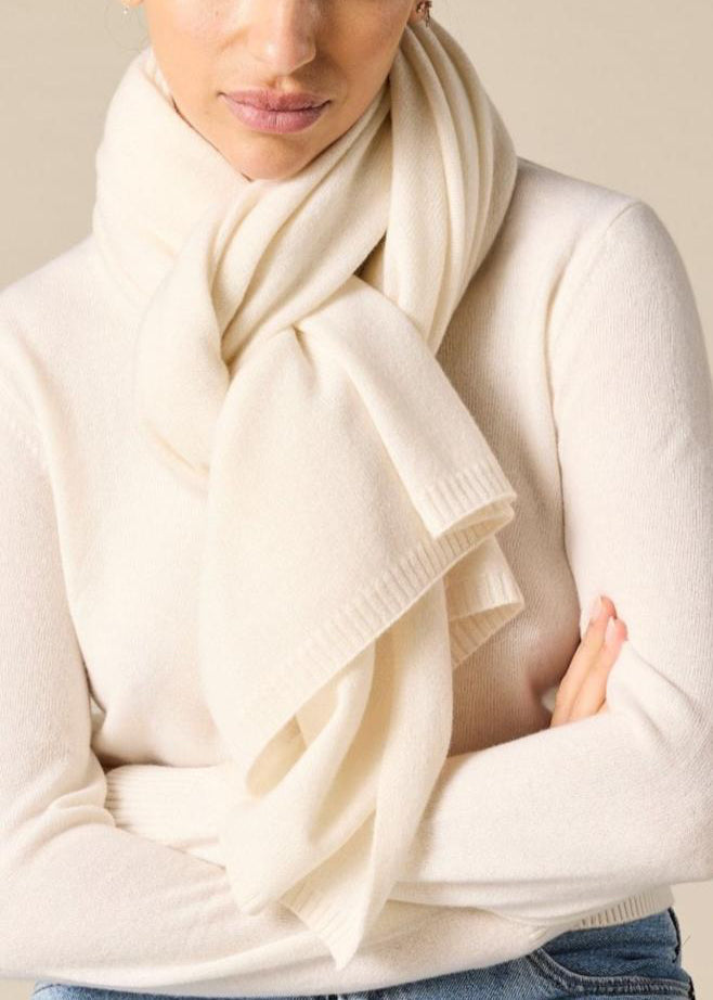 100% pure cashmere scarf in winter white - sonyahopkins.com