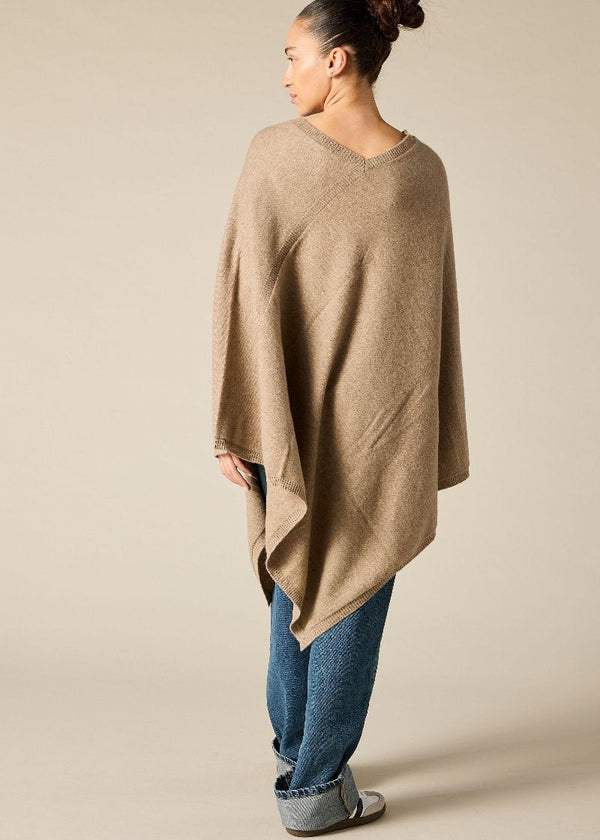 Sonya Hopkins 100% pure cashmere large poncho in beige marle