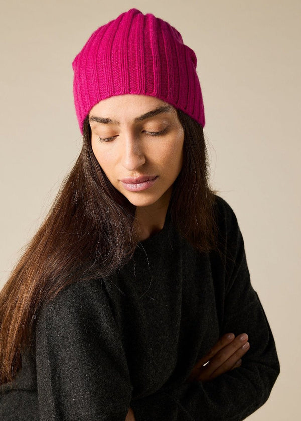 Sonya Hopkins pure cashmere rib beanie in magenta