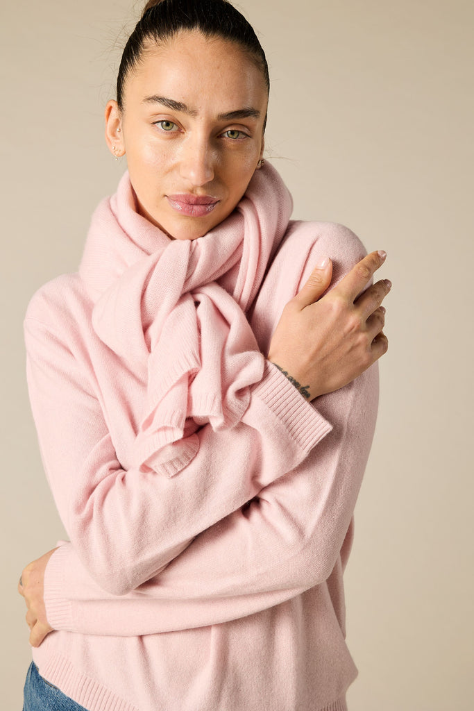 Sonya Hopkins 100% cashmere v neck in prettiest pink